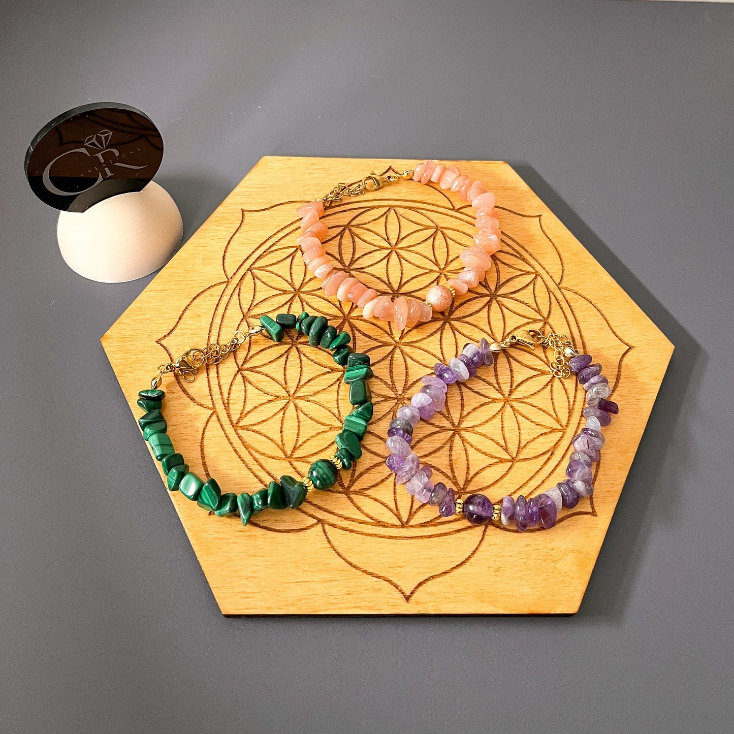 ✨Fleur de Vie en bois gravée et vernie – Format octogonal 15 cm