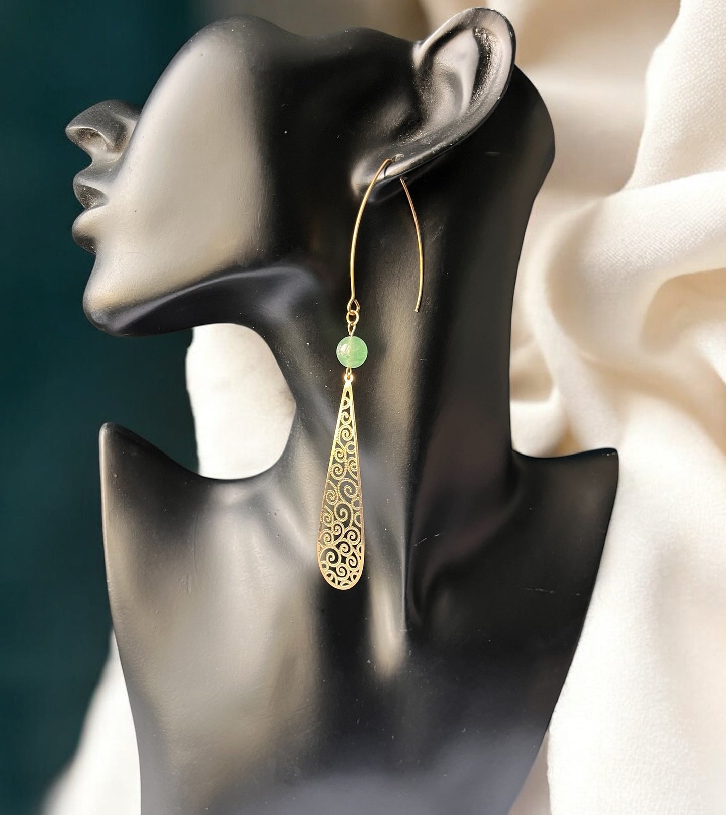 Boucles d’oreilles en aventurine verte et acier inox doré – Élégance naturelle