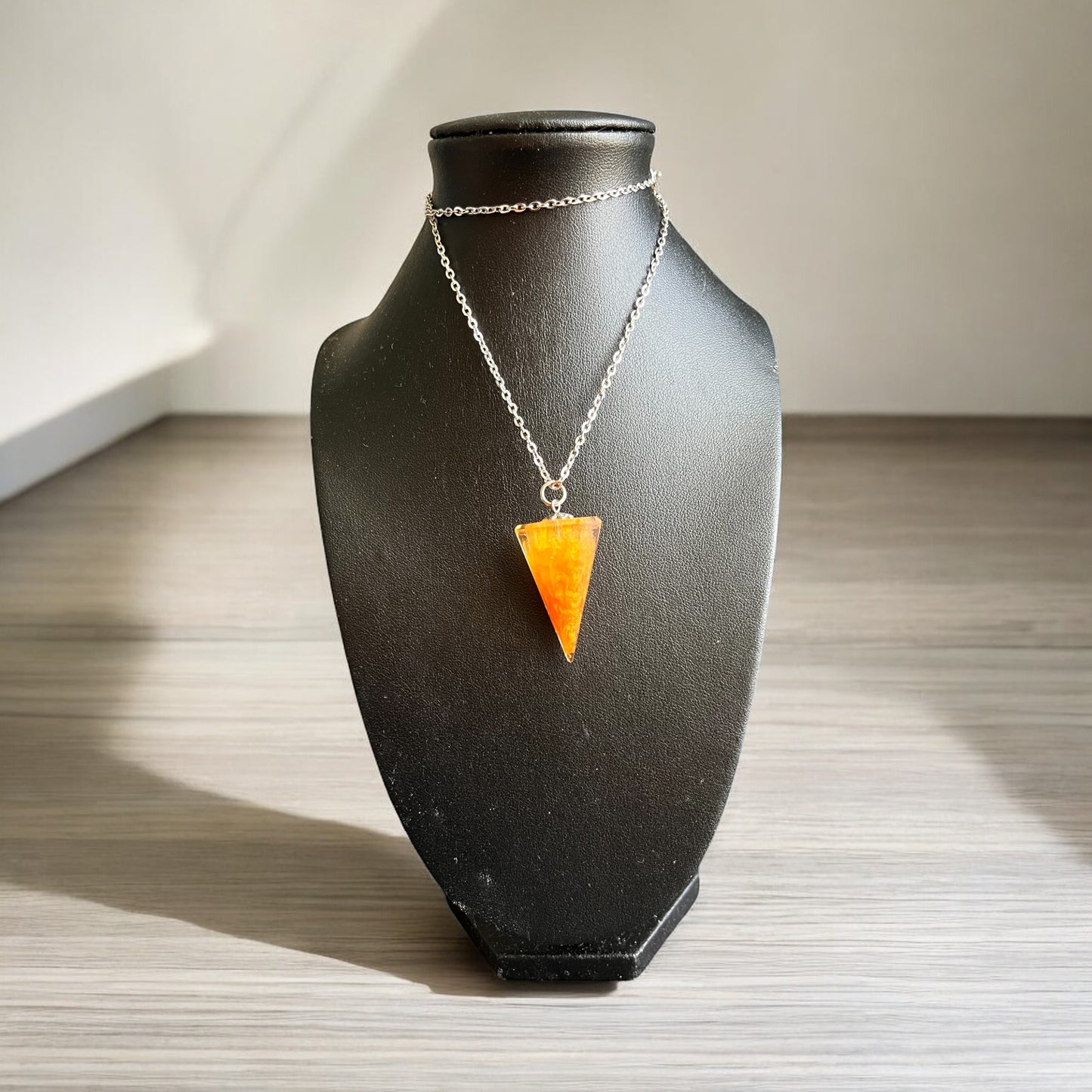 🔮 Pendule Terre d'Or – Chaleur mystique & éclats solaires