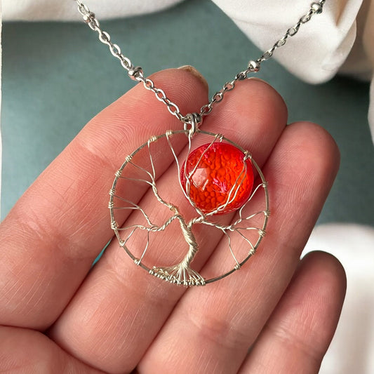 Collier argenté arbre de vie et coucher de soleil en résine (2)