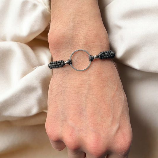 🔗 Nœud Noir — Bracelet d’Attitude et de Simplicité