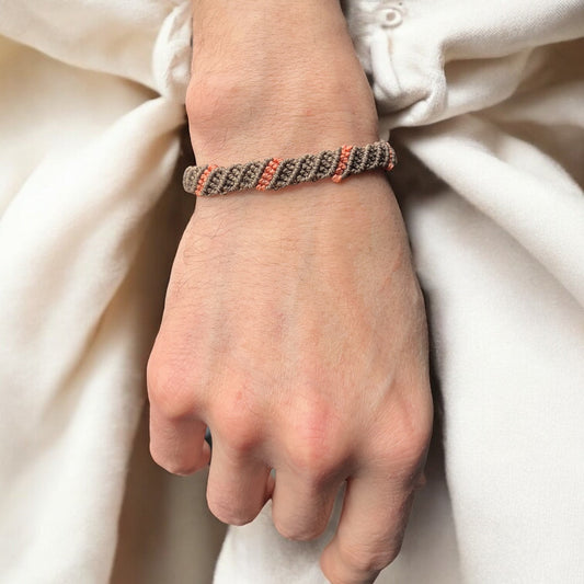 🌅 Bracelet « Soleil Tribal » – Macramé Marron & Saumon